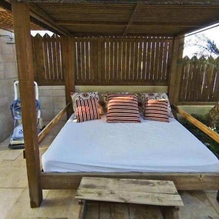 Villa Family Eilat With Heated Pool Exteriör bild