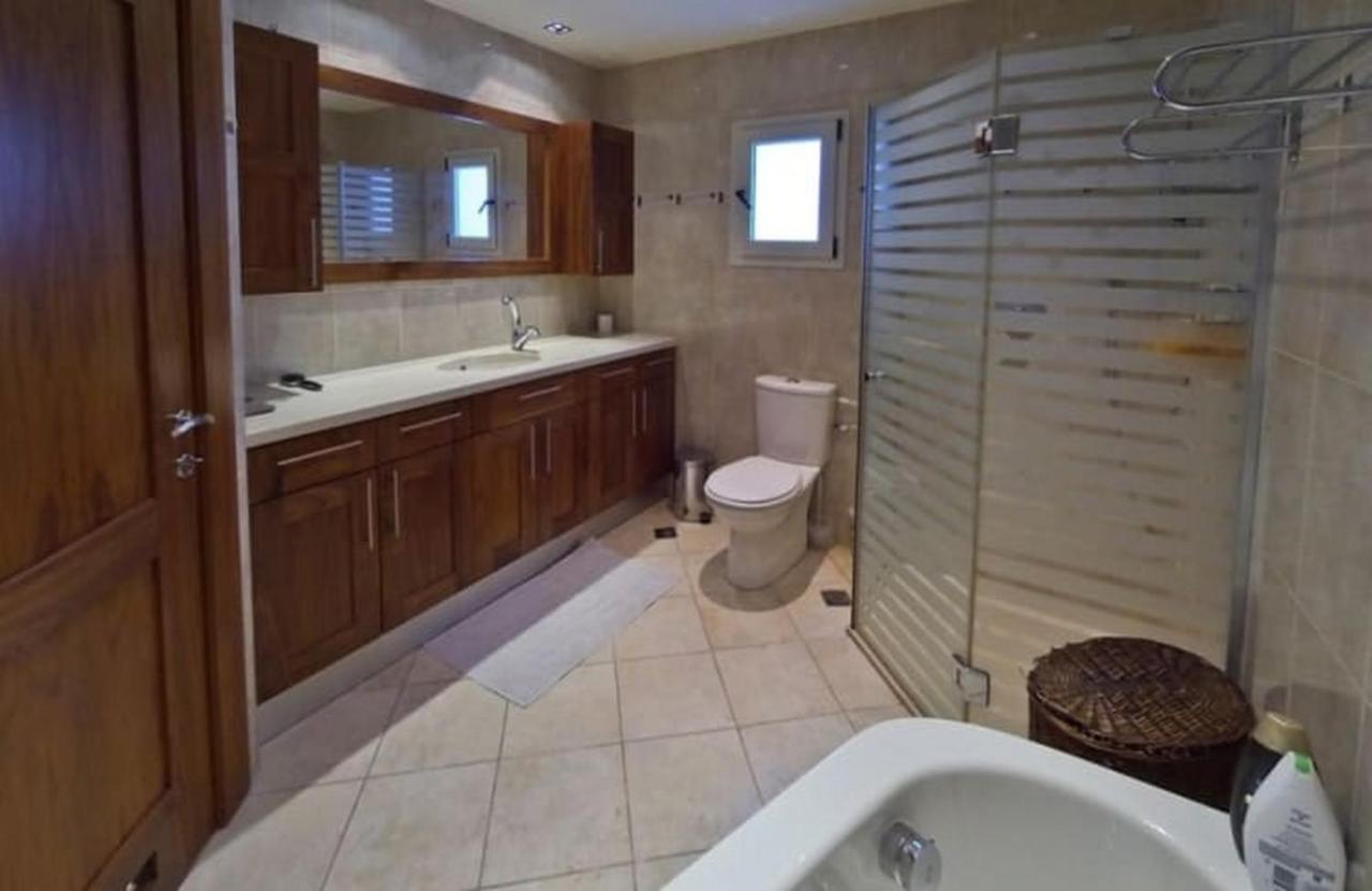 Villa Family Eilat With Heated Pool Exteriör bild